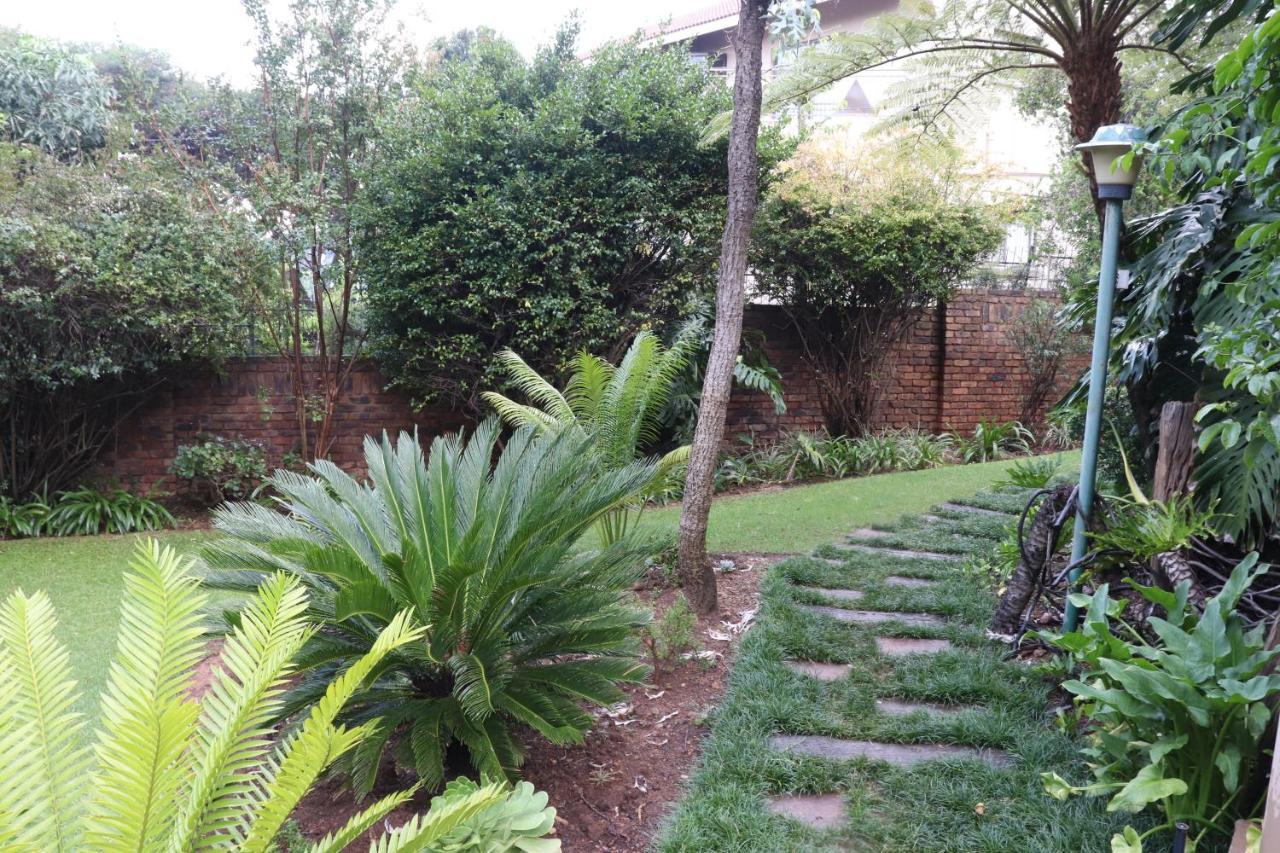 Green Scape Flatlet Pretoria Ngoại thất bức ảnh