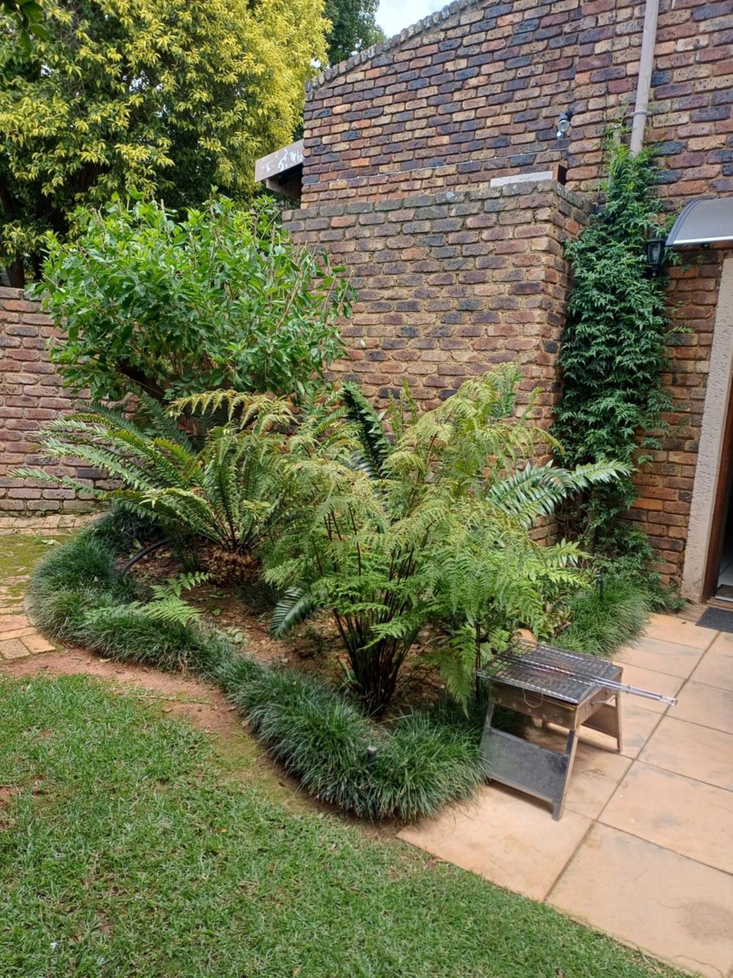 Green Scape Flatlet Pretoria Ngoại thất bức ảnh